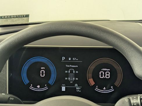 New 2026 Hyundai Tucson SEL FWD image 17