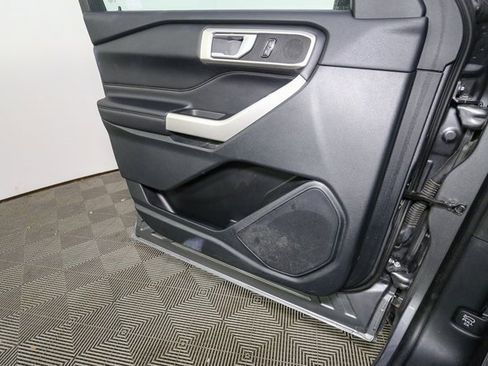 Used 2023 Ford Explorer XLT w/ Equipment Group 202A image 36