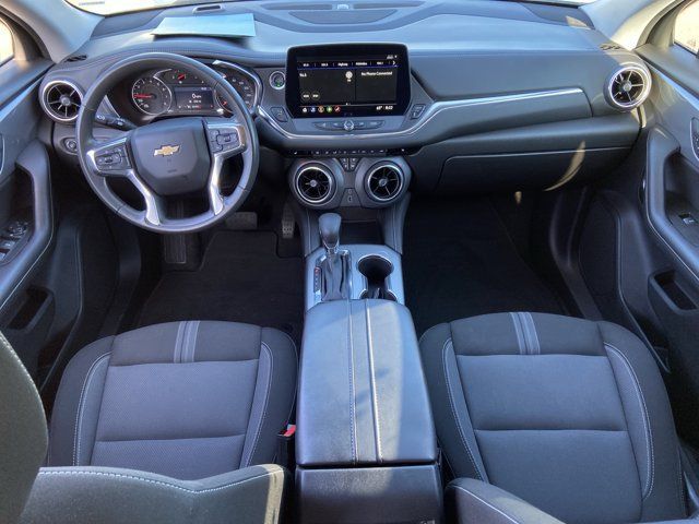 Used 2025 Chevrolet Blazer LT FWD image 51