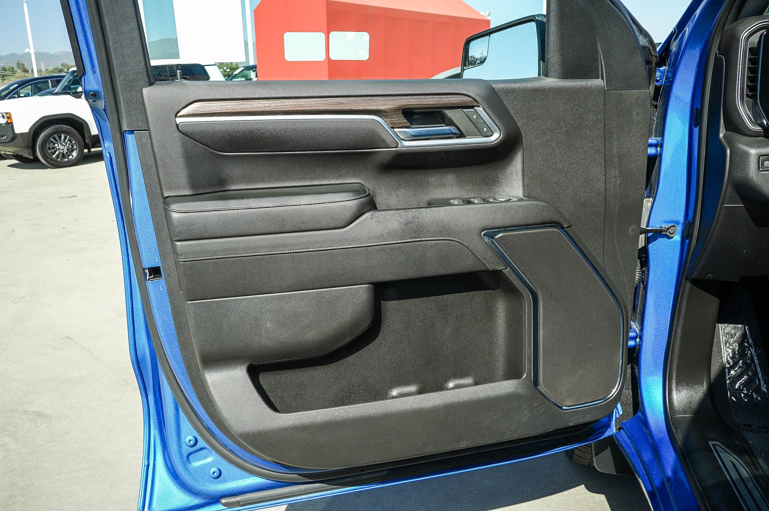 Used 2023 Chevrolet Silverado 1500 RST RWD image 23