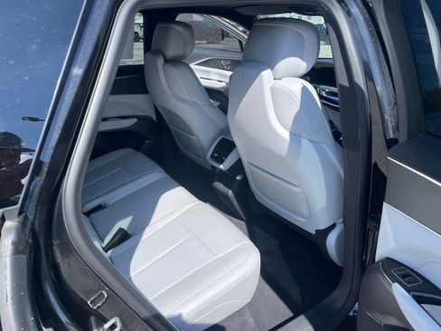 Certified 2024 Cadillac Lyriq Sport AWD/4WD image 18