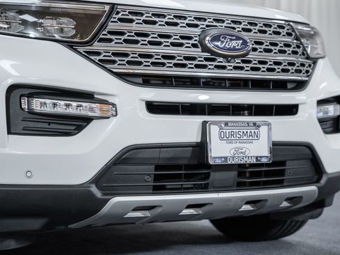 Certified 2020 Ford Explorer Limited image 11