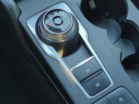 Used 2023 Ford Escape ST-Line image 15