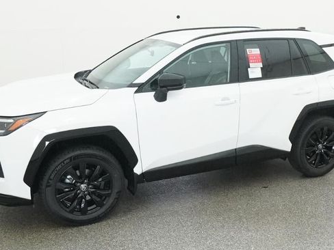 New 2026 Toyota RAV4 SE FWD image 2