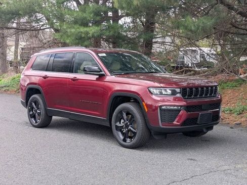 New 2026 Jeep Grand Cherokee L Limited AWD/4WD image 3