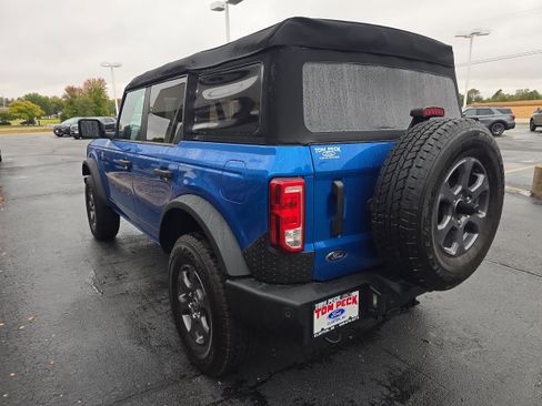 Used 2023 Ford Bronco Big Bend image 3