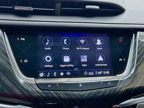 Used 2020 Cadillac XT6 Premium Luxury image 9