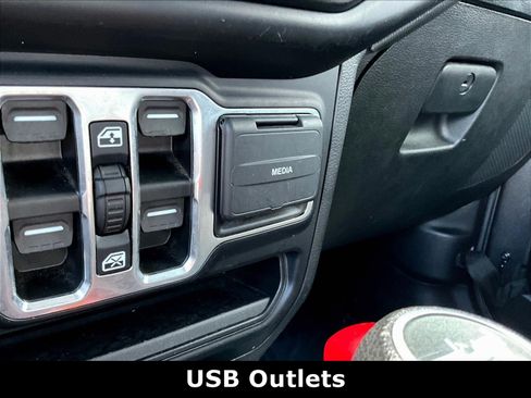 Used 2022 Jeep Wrangler Unlimited Sport AWD/4WD image 15