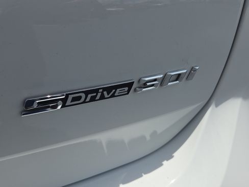 Used 2024 BMW X3 sDrive30i w/ M Sport Package RWD image 17