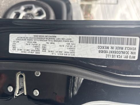 Used 2022 Jeep Compass Trailhawk image 27