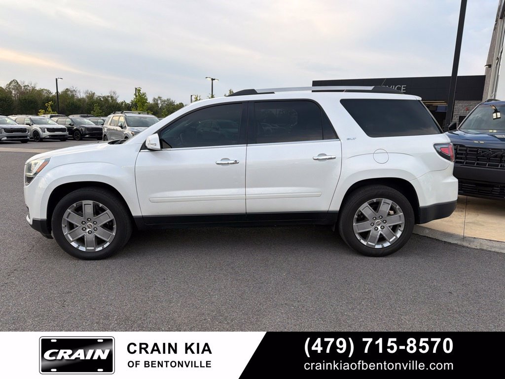 Used 2017 GMC Acadia Limited SLT FWD image 3