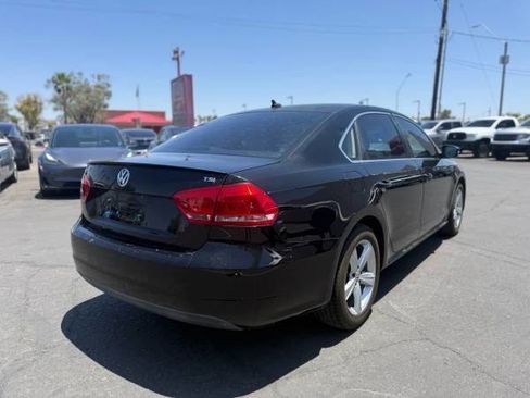 Used 2015 Volkswagen Passat 1.8T Limited Edition image 3