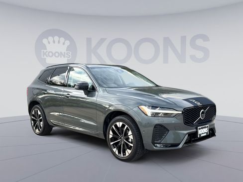 Certified 2026 Volvo XC60 B5 Ultra w/ Climate Package AWD/4WD image 10