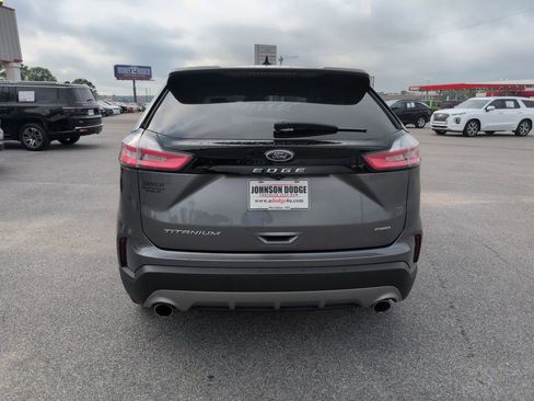 Used 2022 Ford Edge Titanium image 6
