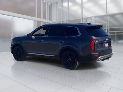 Used 2022 Kia Telluride SX w/ Towing Package image 4