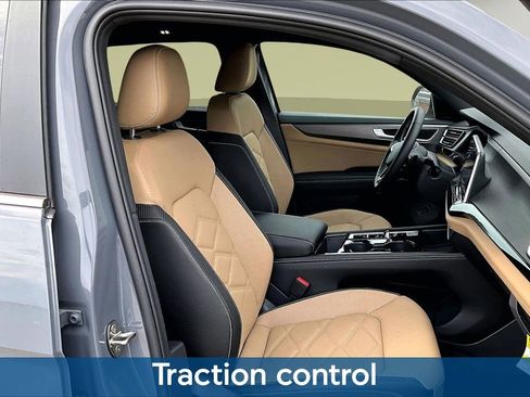 New 2026 Volkswagen Atlas Cross Sport SE image 11