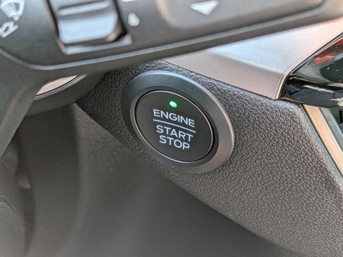 Used 2020 Ford Escape SE AWD/4WD image 32