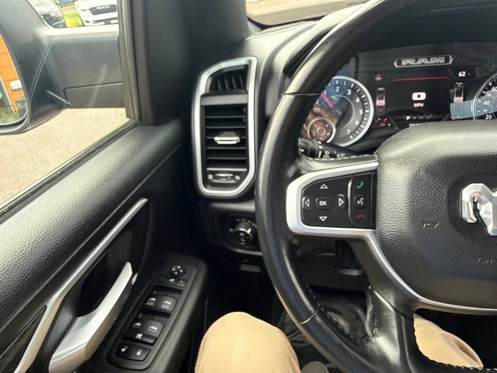 Used 2022 RAM 1500 Big Horn AWD/4WD image 27