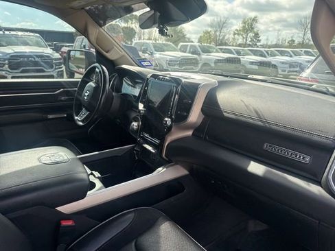 Used 2021 RAM 1500 Laramie w/ Laramie Southwest Edition image 5