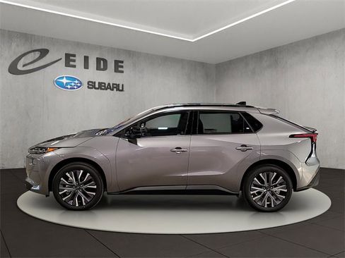 New 2026 Subaru Solterra image 8