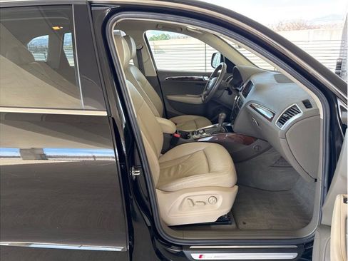 Used 2011 Audi Q5 3.2 Premium Plus w/ Audi MMI Navigation Plus Pkg image 14
