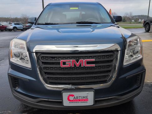 Used 2017 GMC Terrain SLE AWD/4WD image 3