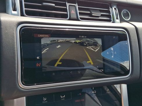 Used 2018 Land Rover Range Rover Long Wheelbase Supercharged image 18