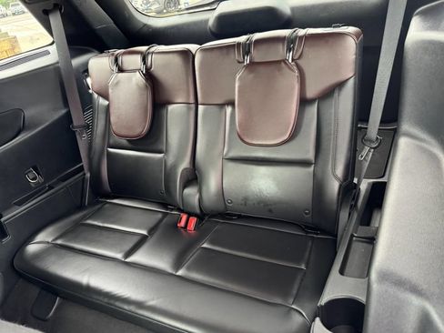Used 2021 Ford Explorer Platinum w/ Equipment Group 601A AWD/4WD image 12