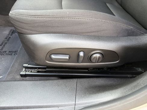 Used 2024 Chevrolet Malibu LT image 20