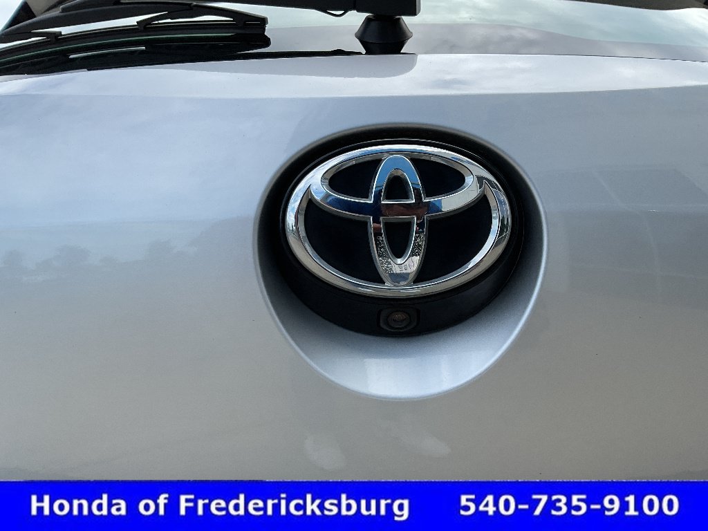 Used 2021 Toyota Corolla SE FWD image 14