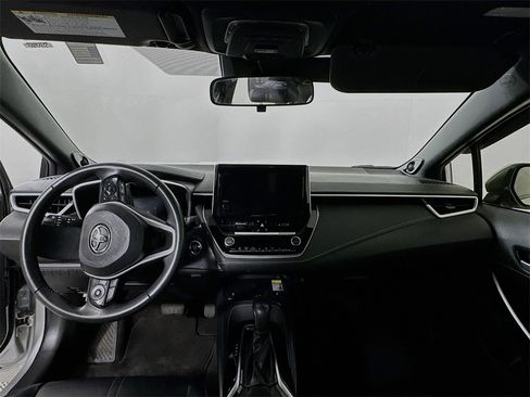 Used 2023 Toyota Corolla XSE image 3