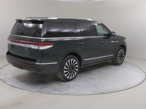 Used 2023 Lincoln Navigator Black Label image 15
