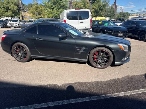 Used 2016 Mercedes-Benz SL 550 image 9