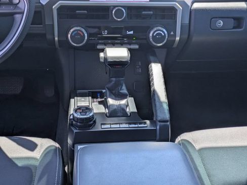 Used 2024 Toyota Tacoma TRD Off-Road AWD/4WD image 19