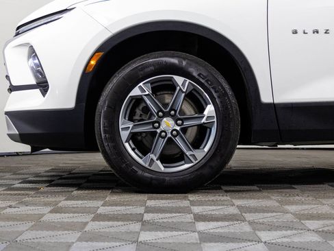 Certified 2023 Chevrolet Blazer LT w/ Driver Confidence Package image 43