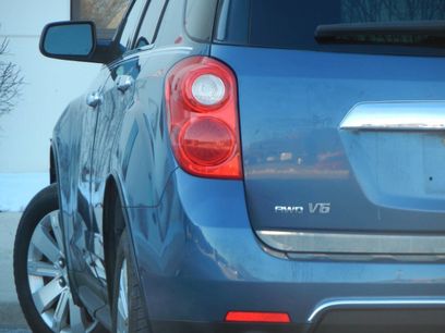 Used 2011 Chevrolet Equinox LT w/ Driver Convenience Package