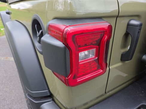 New 2026 Jeep Wrangler Sport S AWD/4WD image 11
