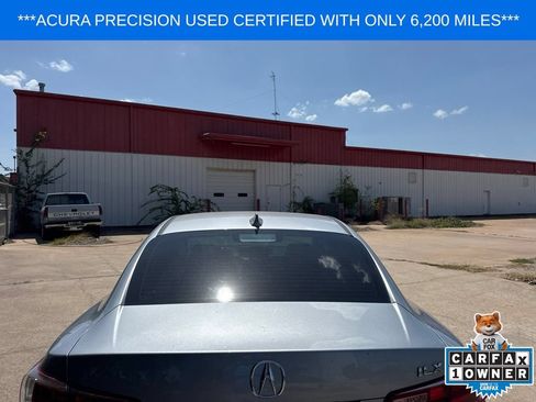Used 2018 Acura ILX FWD image 6