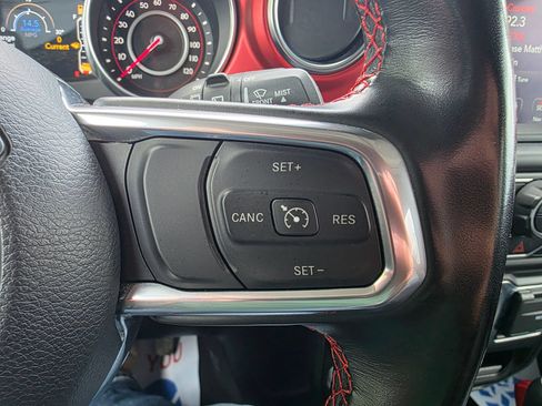 Used 2022 Jeep Wrangler Rubicon w/ LED Lighting Group AWD/4WD image 15
