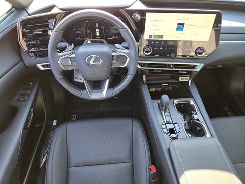 New 2026 Lexus RX 350h AWD/4WD image 9