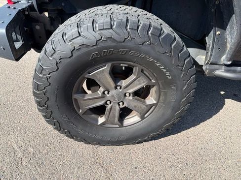 Used 2018 Jeep Wrangler Unlimited Rubicon AWD/4WD image 11