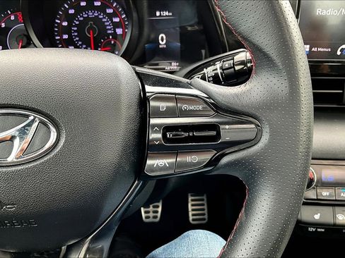 Used 2022 Hyundai Elantra N Line image 25