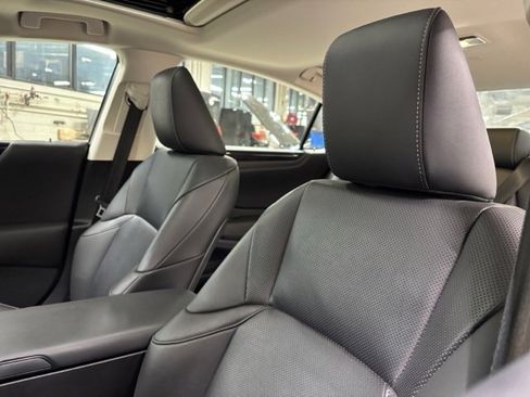 Used 2020 Lexus ES 350 w/ Premium Package image 23