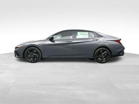 New 2026 Hyundai Elantra SEL Sport image 33