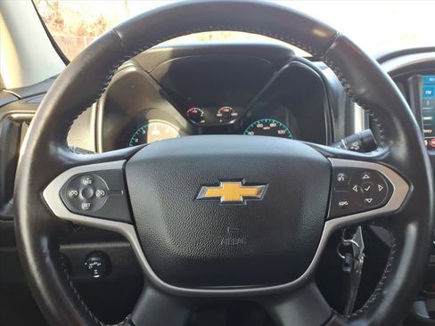 Used 2021 Chevrolet Colorado LT w/ LT Convenience Package image 29