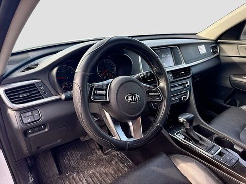 Used 2020 Kia Optima EX image 9