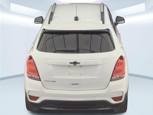 Used 2022 Chevrolet Trax LT w/ Driver Confidence Package image 14