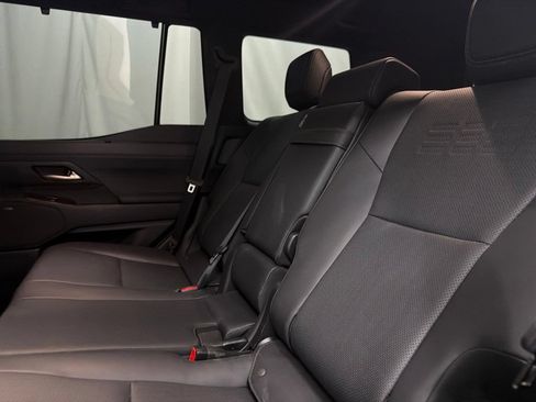 Used 2025 Lexus GX 550 AWD/4WD image 22