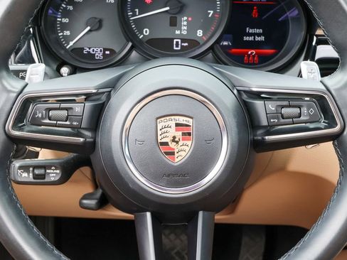 Certified 2023 Porsche Macan Turbo AWD/4WD image 27