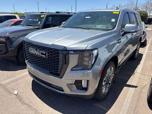 Used 2023 GMC Yukon Denali Ultimate w/ LPO, Floor Liner Package AWD/4WD image 2